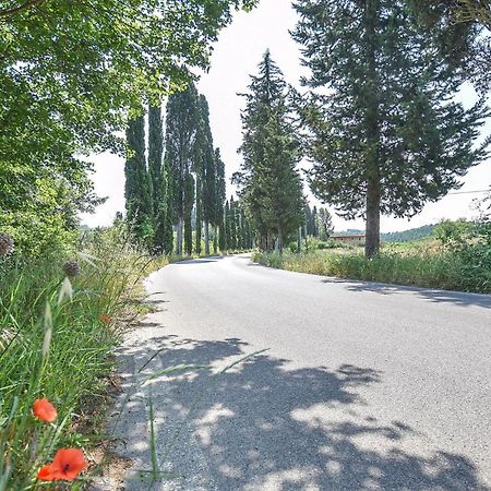 Awesome Home In Montefoscoli With Wifi Extérieur photo