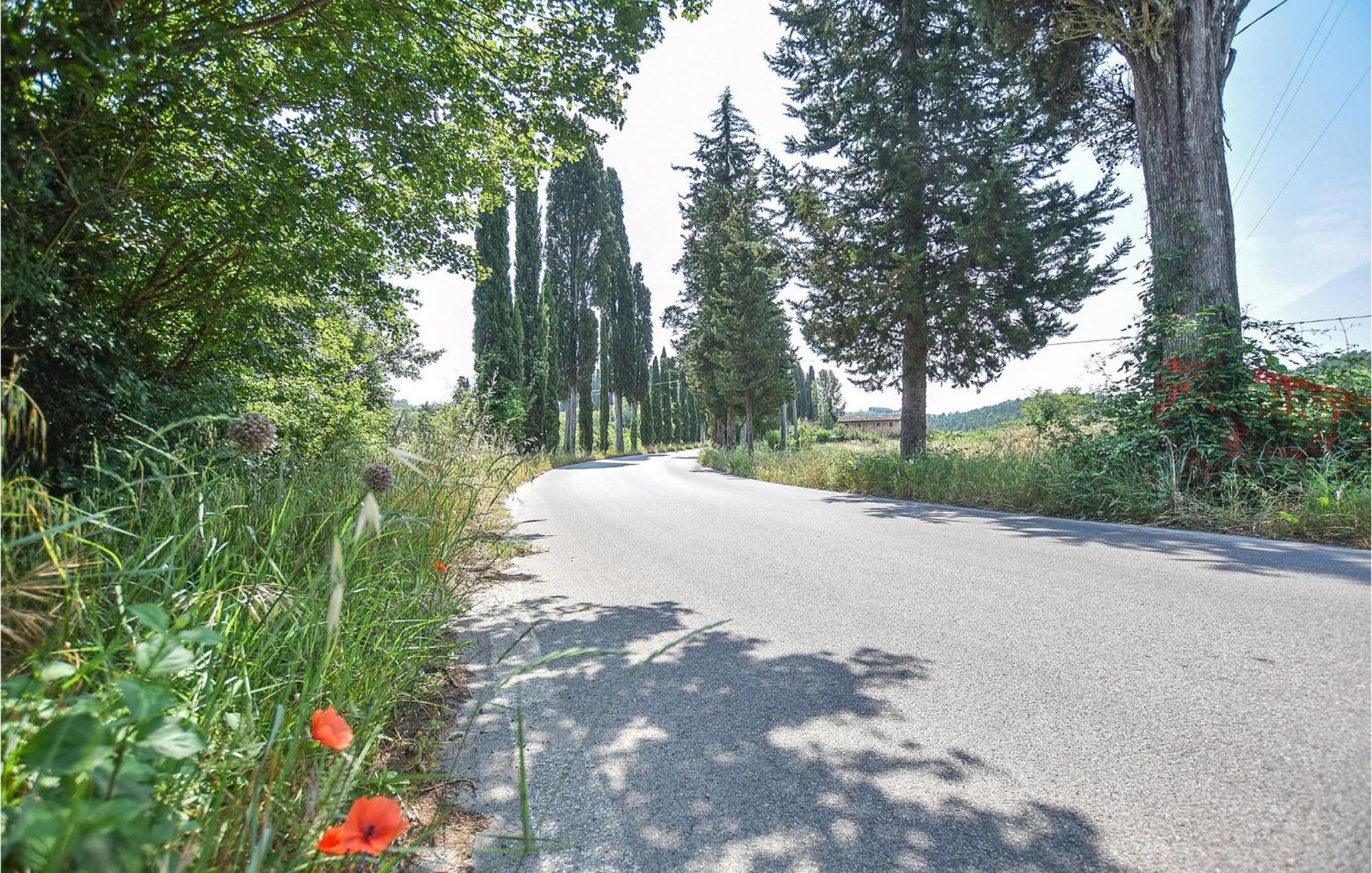 Awesome Home In Montefoscoli With Wifi Extérieur photo