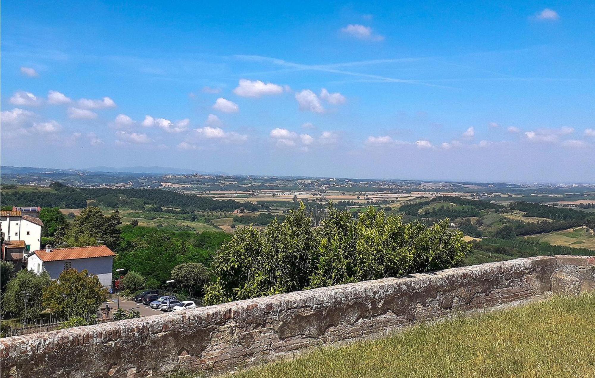 Awesome Home In Montefoscoli With Wifi Extérieur photo